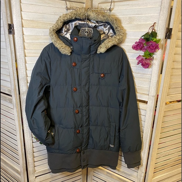 Women’s Oakley Gretchen Bleiler Snow Jacket - XS - Picture 11 of 11